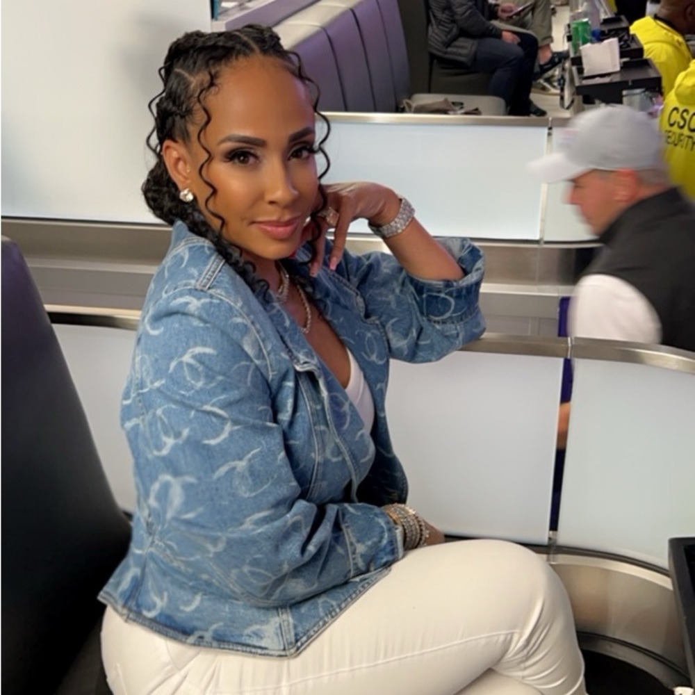 Meet your Posher, Melissia